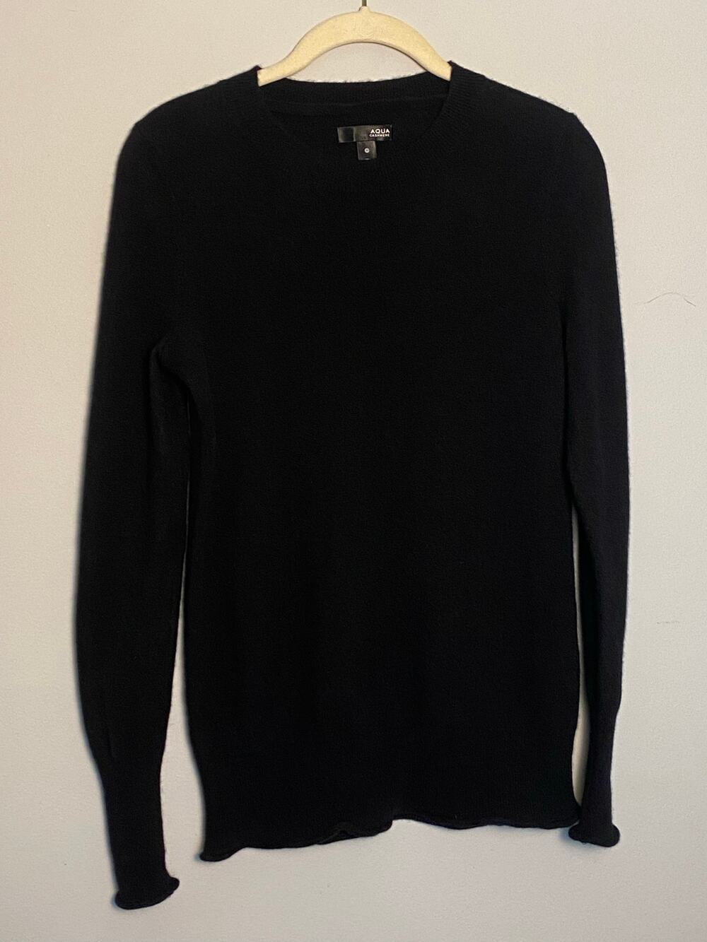AQUA Black‎ Crewneck Roll Hem Cashmere Sweater Women's Medium Minimalist Capsule
